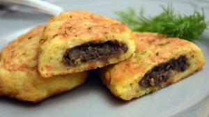 Resep Pancake Kentang Keju dengan Jamur