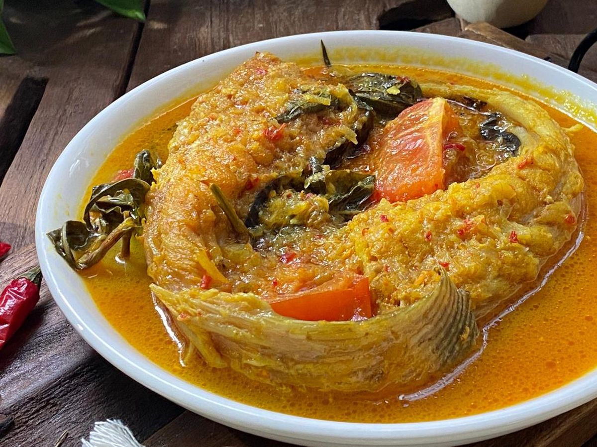 Resep Ikan Pari Masak Kencur: Lezat dan Aromatik, Cocok untuk Menu Spesial