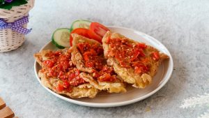 Telur Goreng Sambal Pedas, Cocok untuk Pecinta Rasa Menggigit