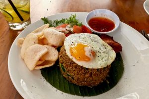 Nasi Goreng Kecap Manis Praktis