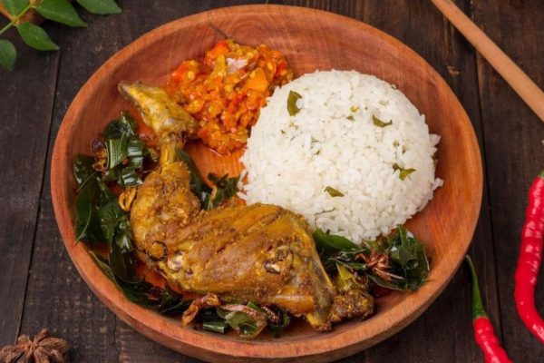 Menggugah Selera: 3 Resep Ayam Goreng Populer yang Bikin Nambah Nasi