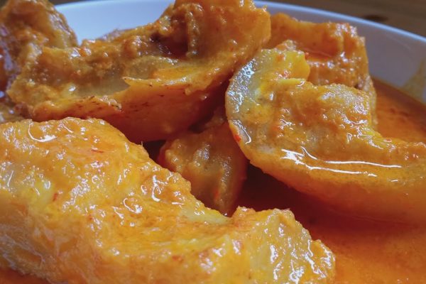 Gulai Kikil Sapi Pedas dan Kenyal, Sajian Tradisional yang Menggoda Selera