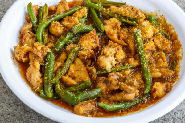 Resep Ayam Jahe Pedas: Hangatnya Rempah yang Bikin Ketagihan