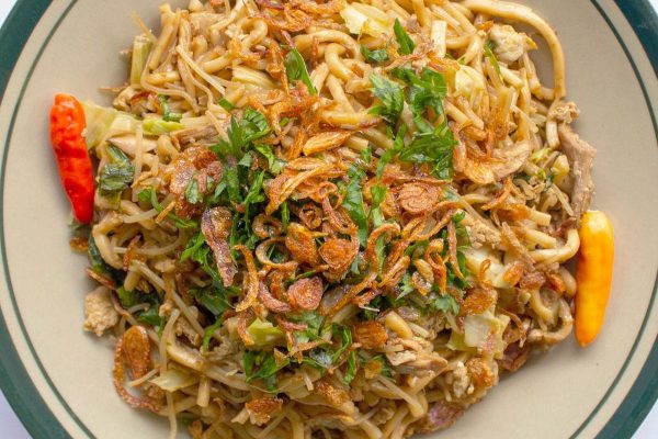 Resep Bakmi Goreng Baskom ala Rumahan yang Gurih dan Mulur Resep Bakmi Goreng Baskom ala Rumahan yang Gurih dan Mulur