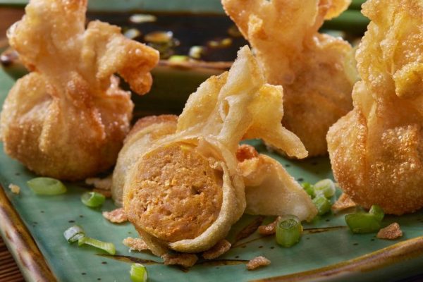 Resep Siomay Ayam Goreng: Camilan Renyah dengan Saus Sambal Kacang
