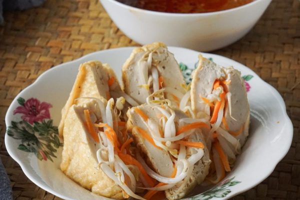 Resep Tauhu Sumbat Malaysia: Camilan Renyah dengan Isian Sayuran Segar