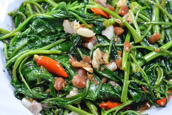 Rahasia Kangkung Lezat: 3 Tumisan Andalan dengan Bumbu Pedas Gurih