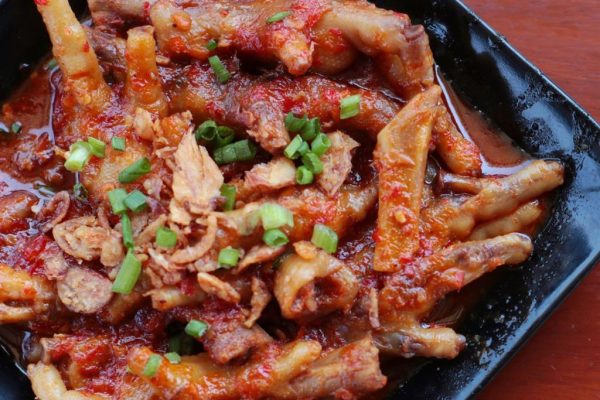 Tiga Resep Ceker Kuah Pedas Manis, dari Dapur Nusantara hingga Korea