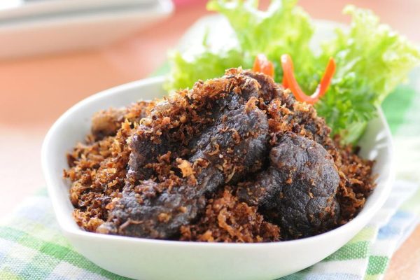 Resep Gepuk Sapi Serundeng: Lauk Legendaris dari Tanah Pasundan Resep Gepuk Sapi Serundeng: Lauk Legendaris dari Tanah Pasundan