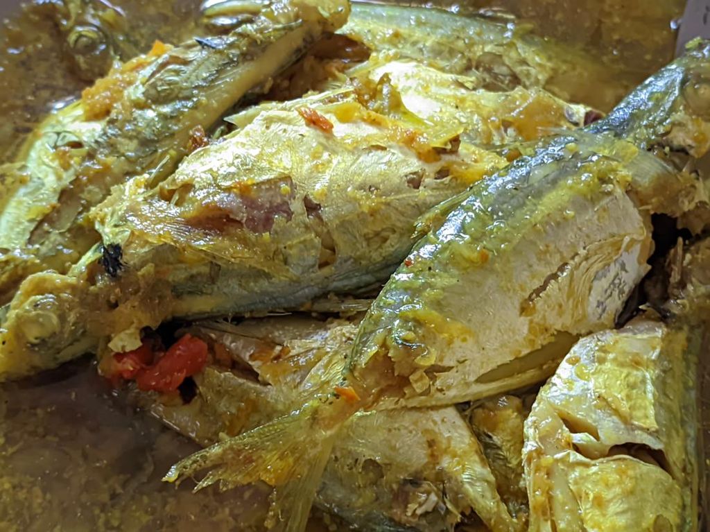 Ikan Selar Kuah Kuning: Pilihan Cerdas untuk Menu Harian Rendah Lemak