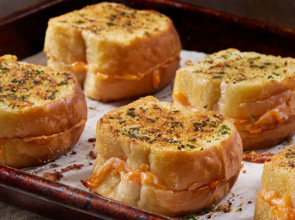 Resep Mudah Grilled Cheese Mini, Camilan Simple yang Bikin Bahagia