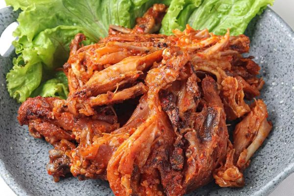 Bumbu Meledak di Mulut! Resep Asli Pelecing Ayam Lombok