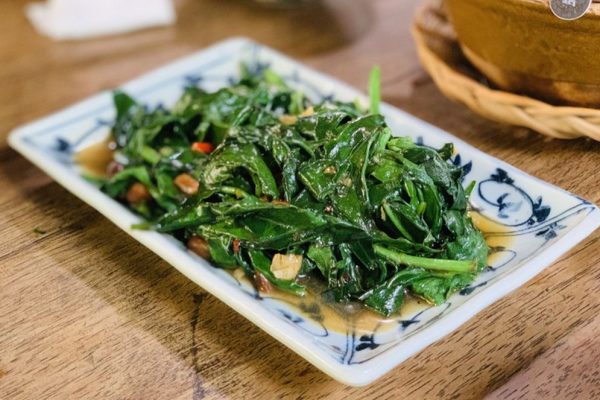 Resep Tumis Kangkung Tauco Pedas Gurih, Menu Rumahan yang Praktis dan Lezat